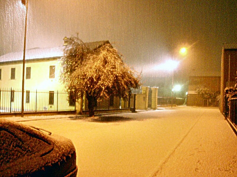 Inizia il temporale di neve: era la sera del 2 Dicembre, verso le 23.30
